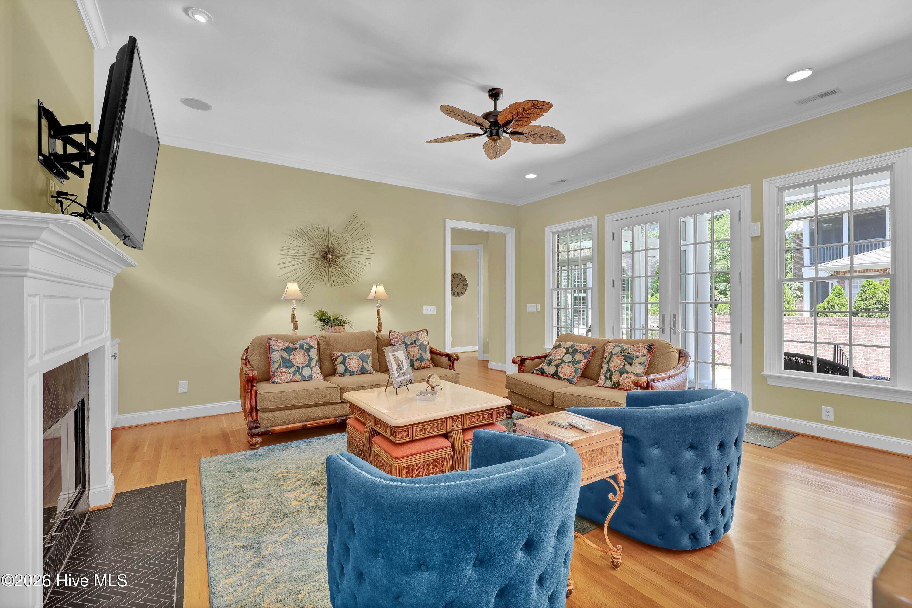 1111 Congressional Lane