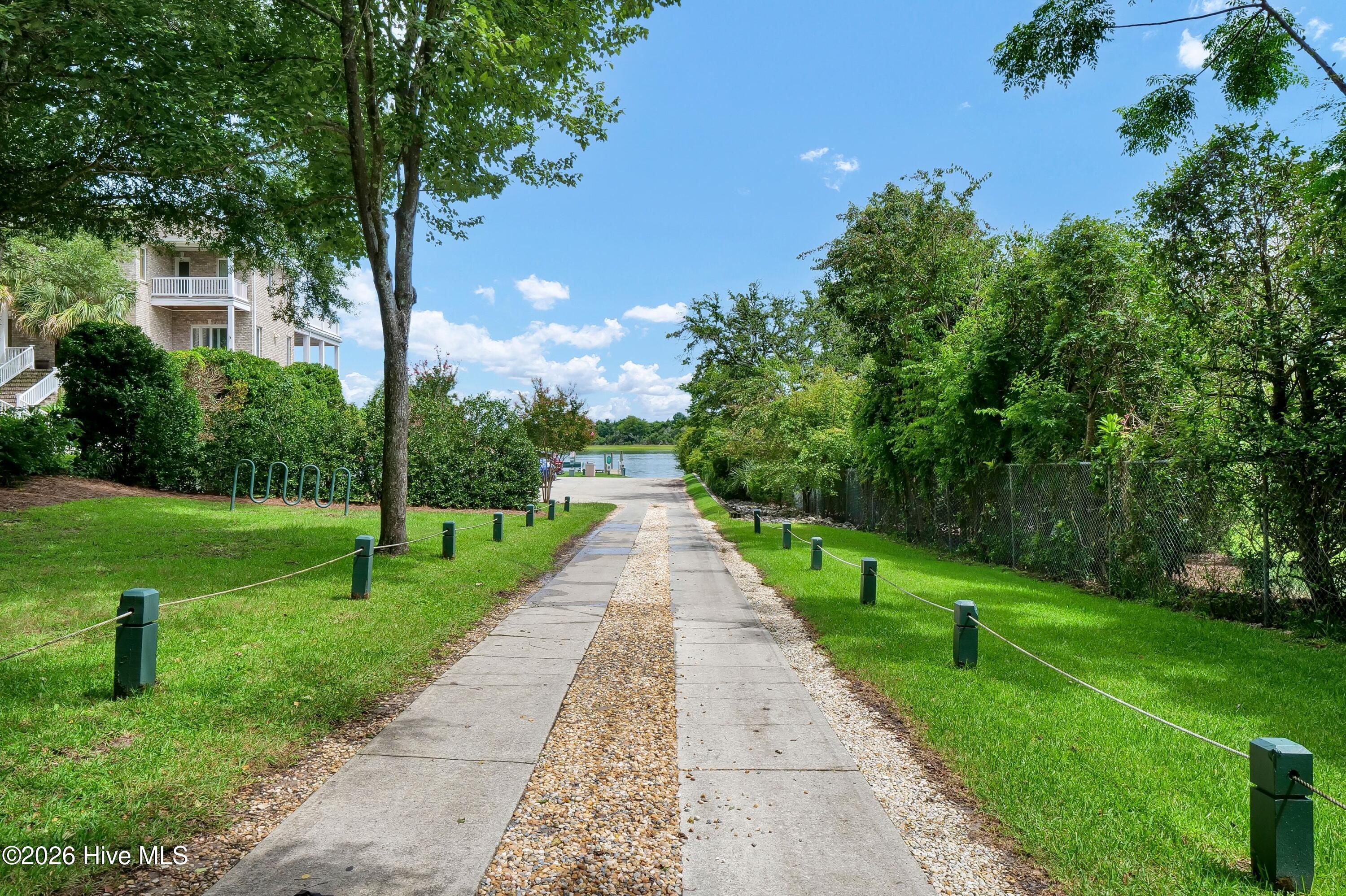 1111 Congressional Lane