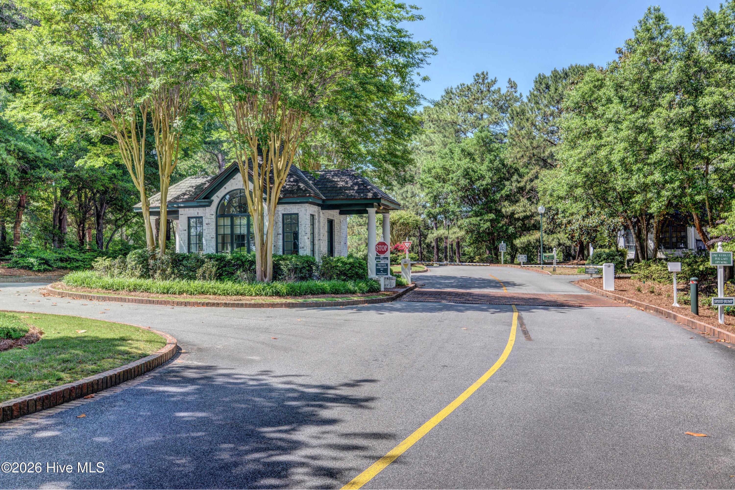 1111 Congressional Lane