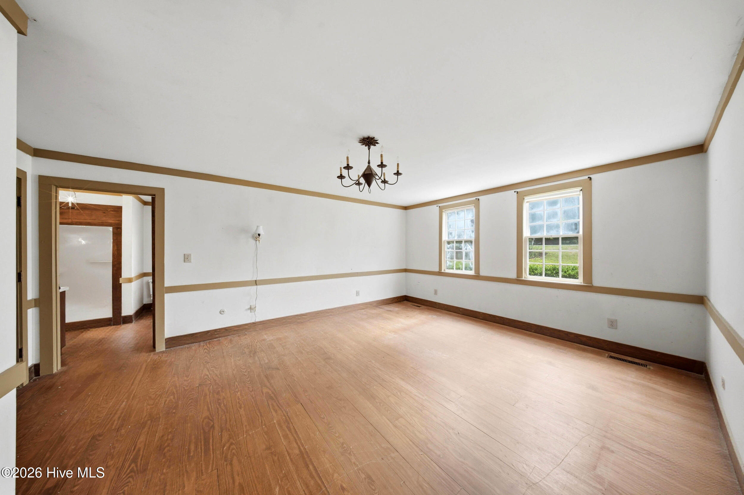 8429 Bald Eagle Lane