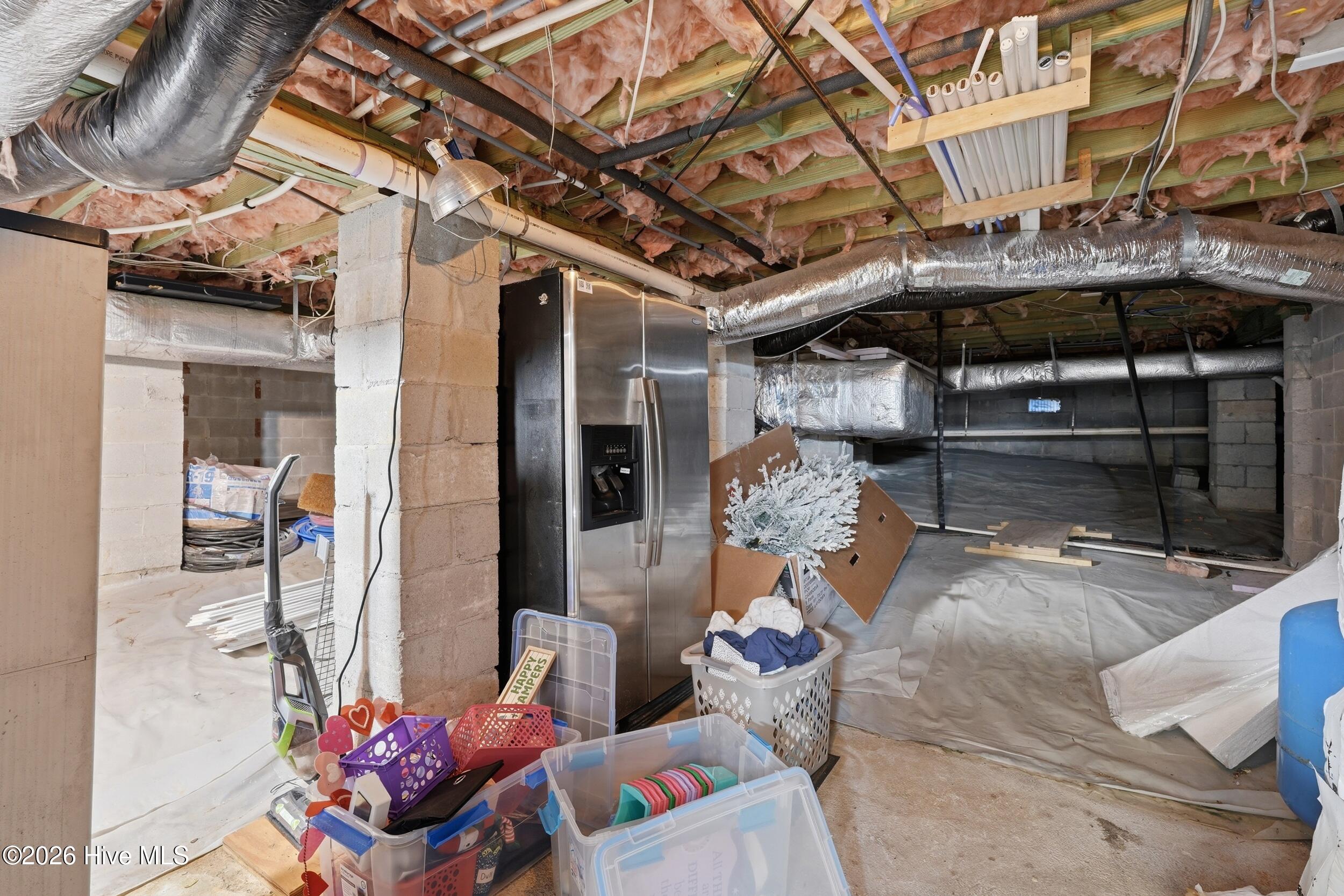 606 Ravenswood Road