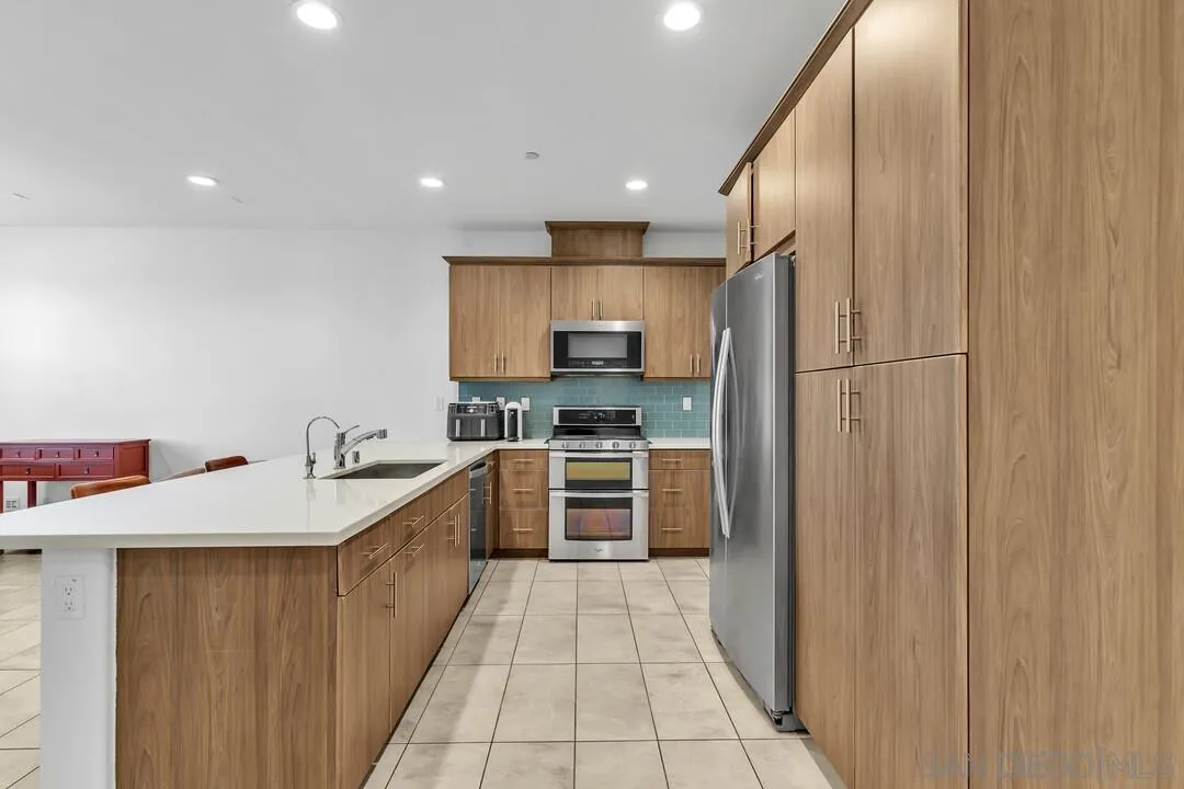 1961 Avenida Citron Unit 115 Unit 115