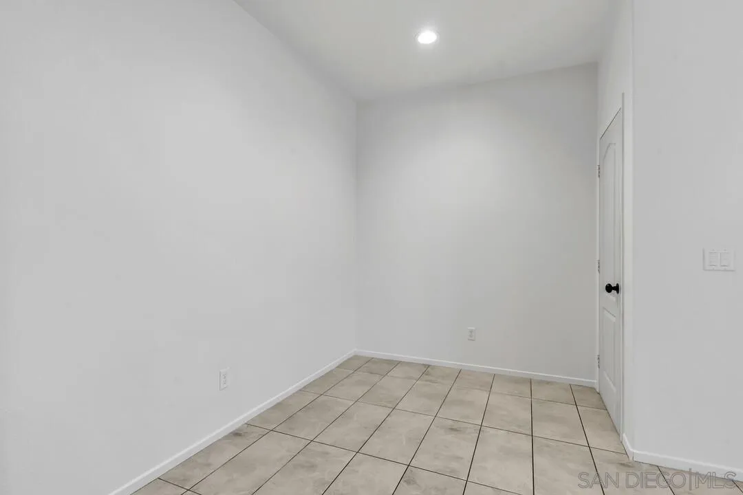 1961 Avenida Citron Unit 115 Unit 115