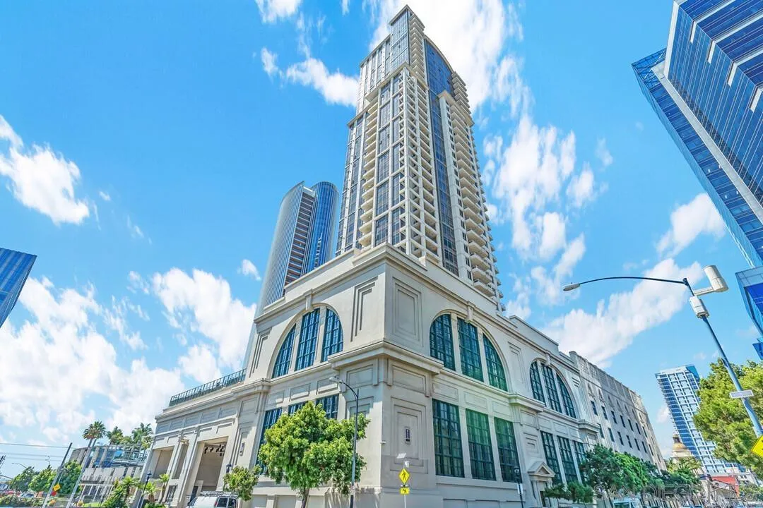 700 W E St Unit 1905