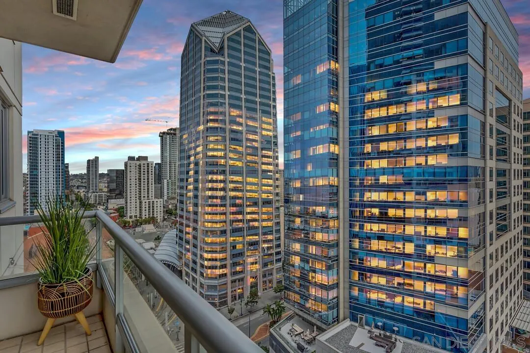 700 W E St Unit 1905
