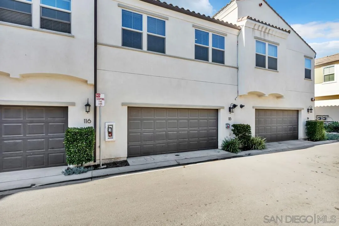 1961 Avenida Citron Unit 115 Unit 115