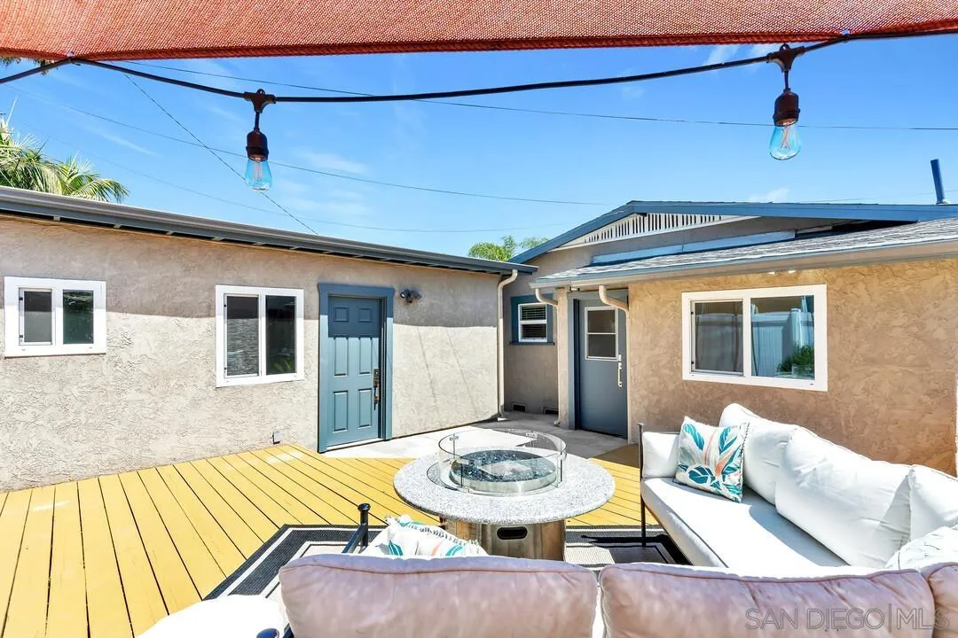 3468 Meade Ave