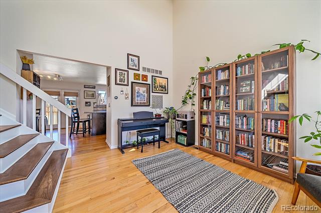9943 Sydney Lane