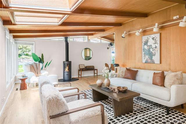 3242 4th Street