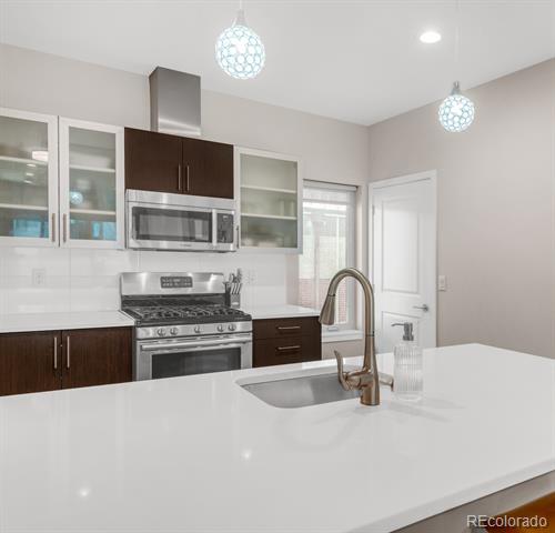 2707 Decatur Street
