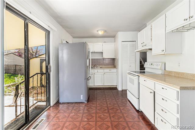 1760 E 83rd Place