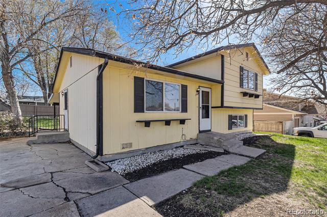1760 E 83rd Place