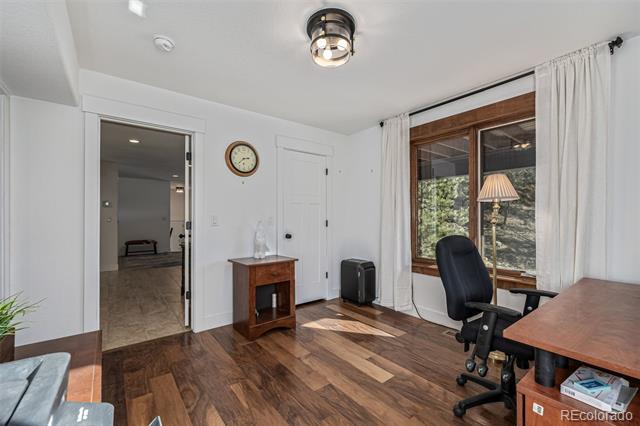 663 Brookside Drive