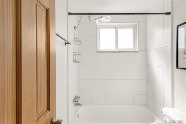 155 S Pennsylvania Street Unit: 205
