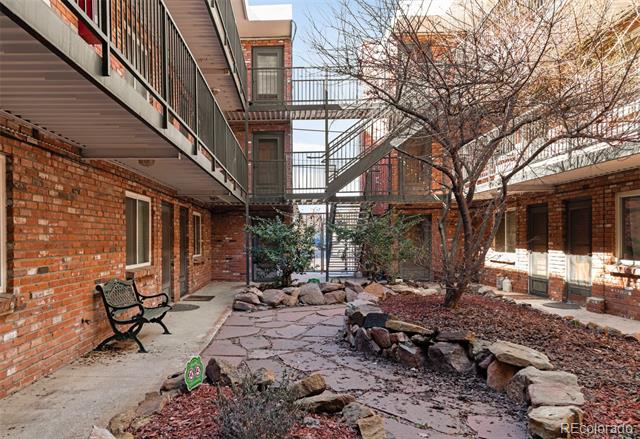 155 S Pennsylvania Street Unit: 205