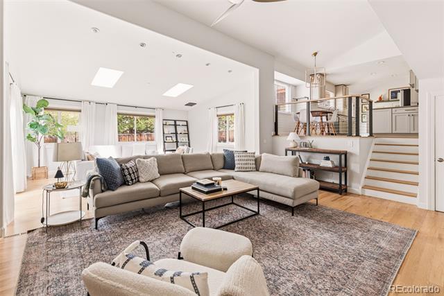 4861 Earle Circle