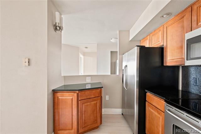 601 W 11th Avenue Unit: 901
