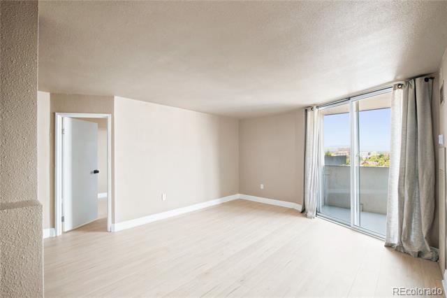 601 W 11th Avenue Unit: 901
