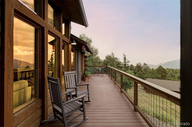 1414 Mountain Pines Road