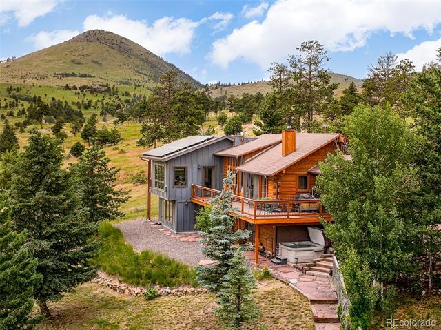 1414 Mountain Pines Road