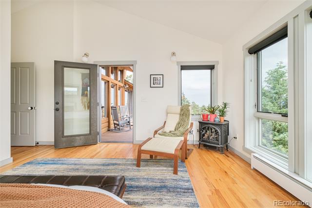 1414 Mountain Pines Road