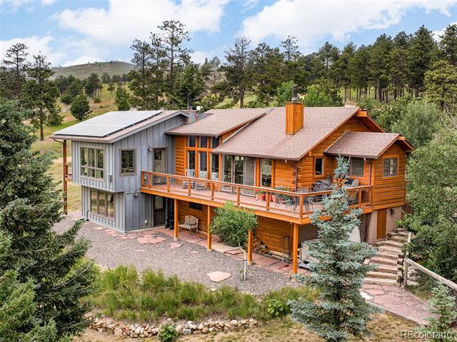1414 Mountain Pines Road
