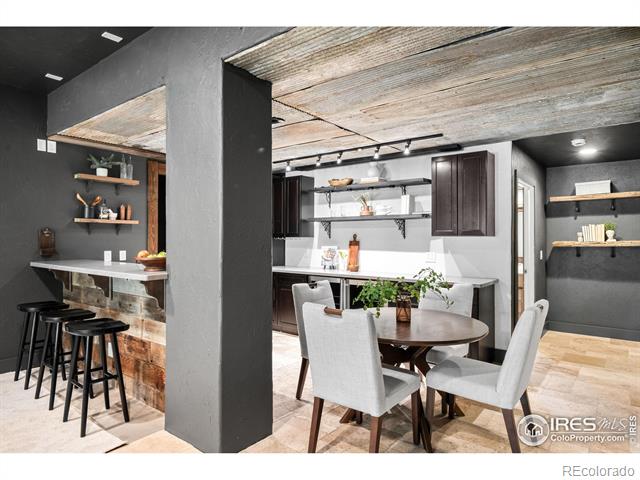 5086 Fox Sparrow Road