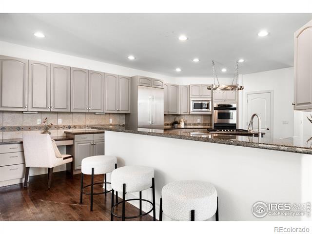 5086 Fox Sparrow Road
