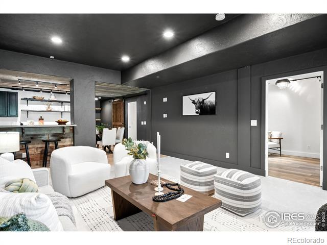 5086 Fox Sparrow Road