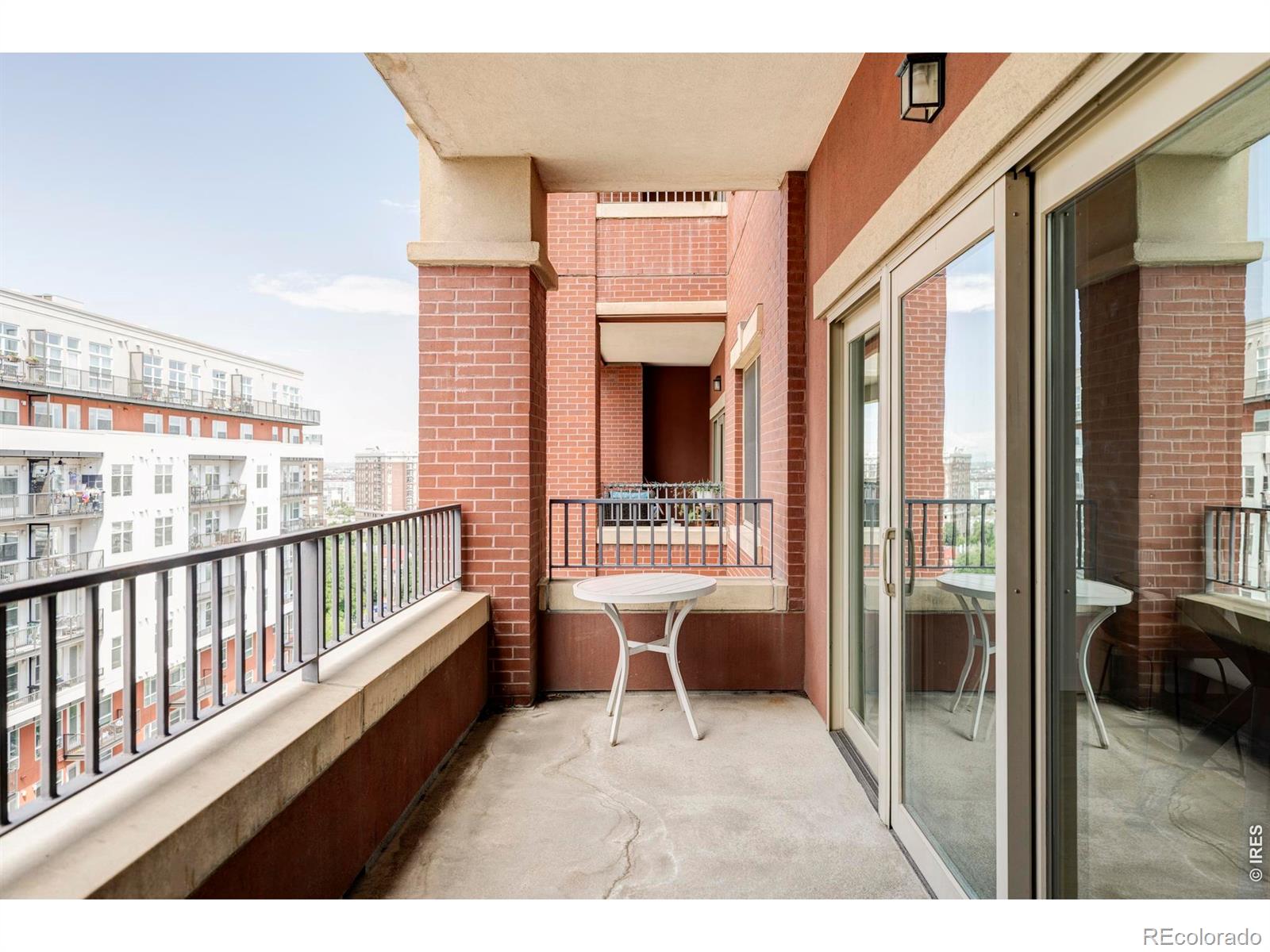 1950 N Logan Street Unit: 1013