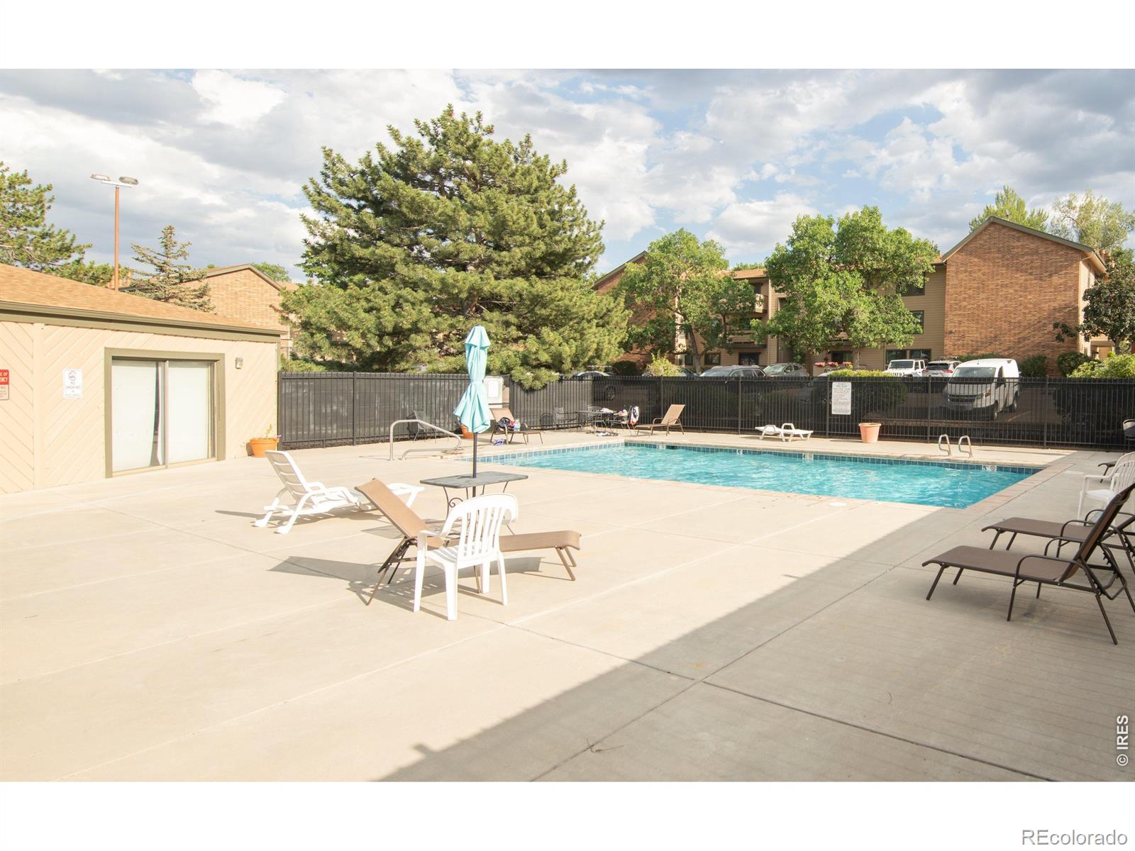 380 Zang Street Unit: 6-304
