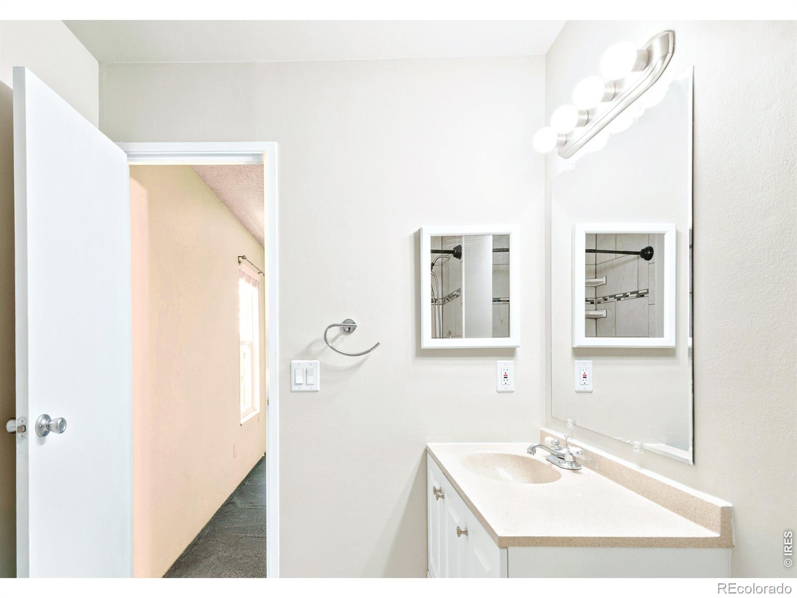 380 Zang Street Unit: 6-304