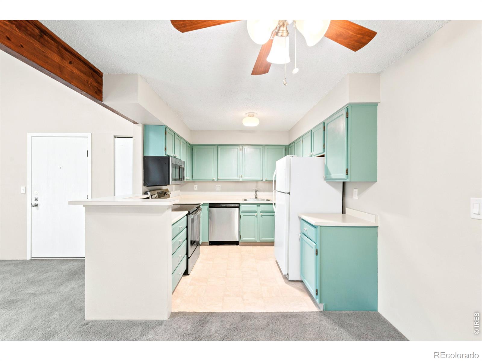 380 Zang Street Unit: 6-304