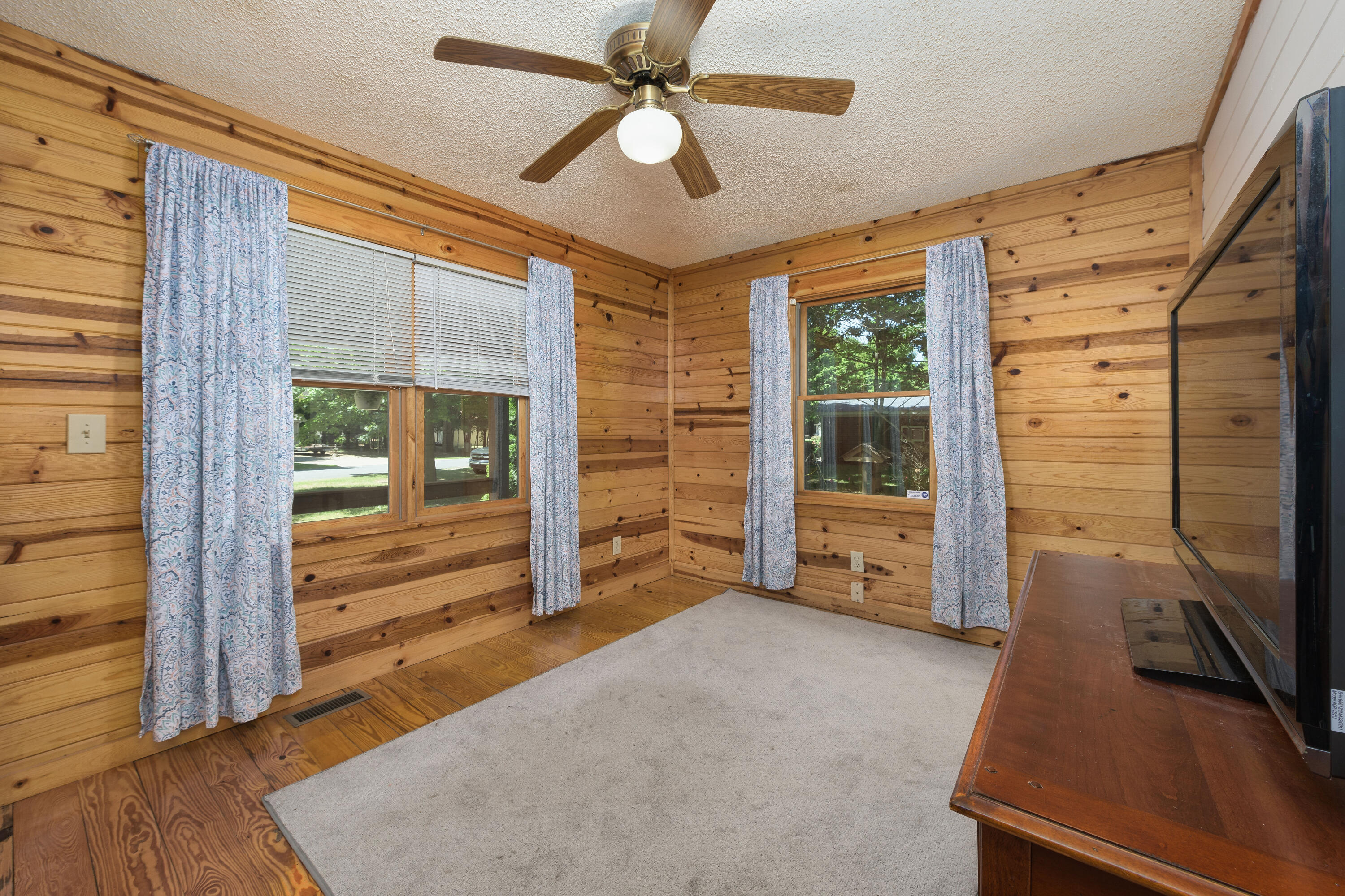 67316 Becky Lane