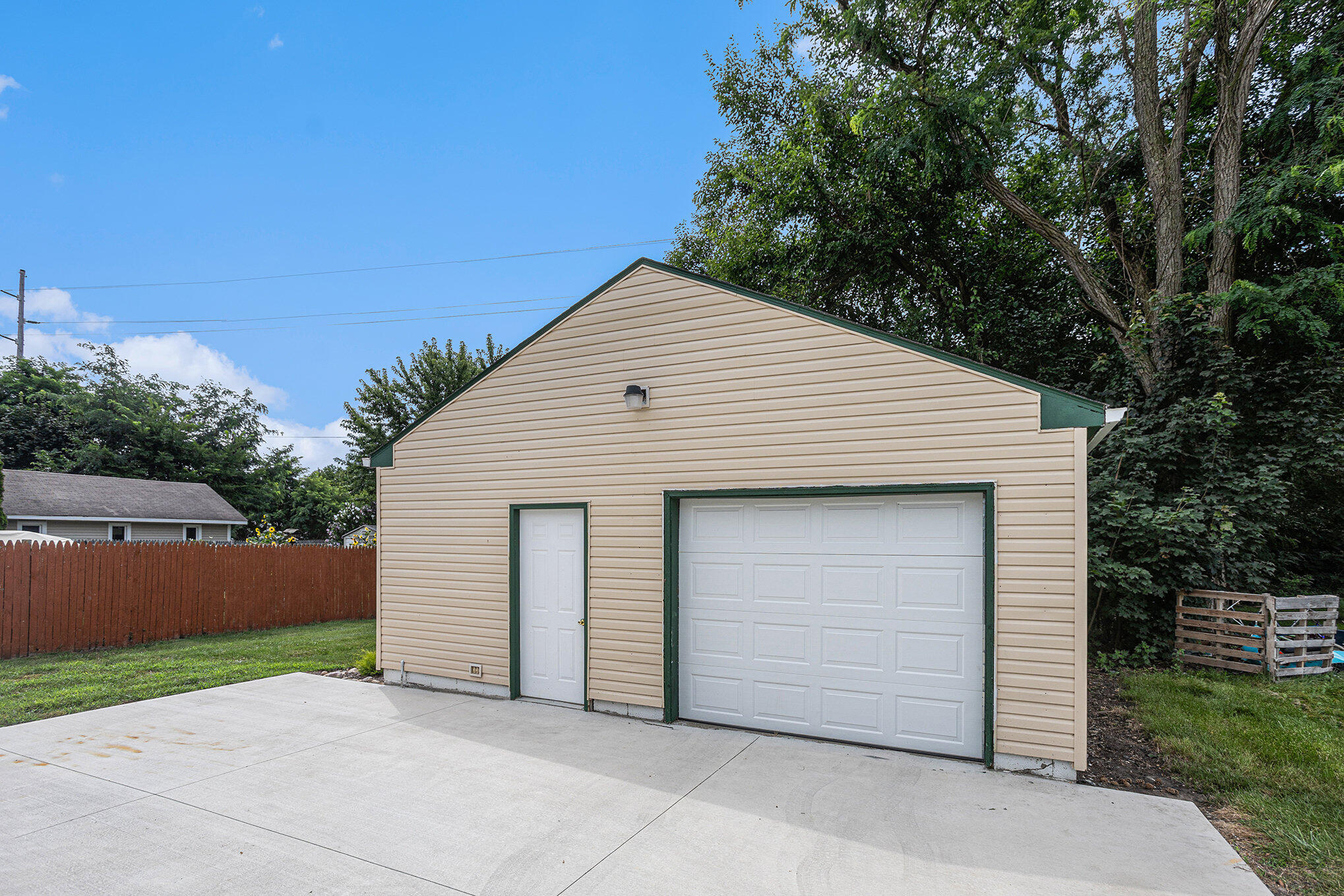 301 E Main Street