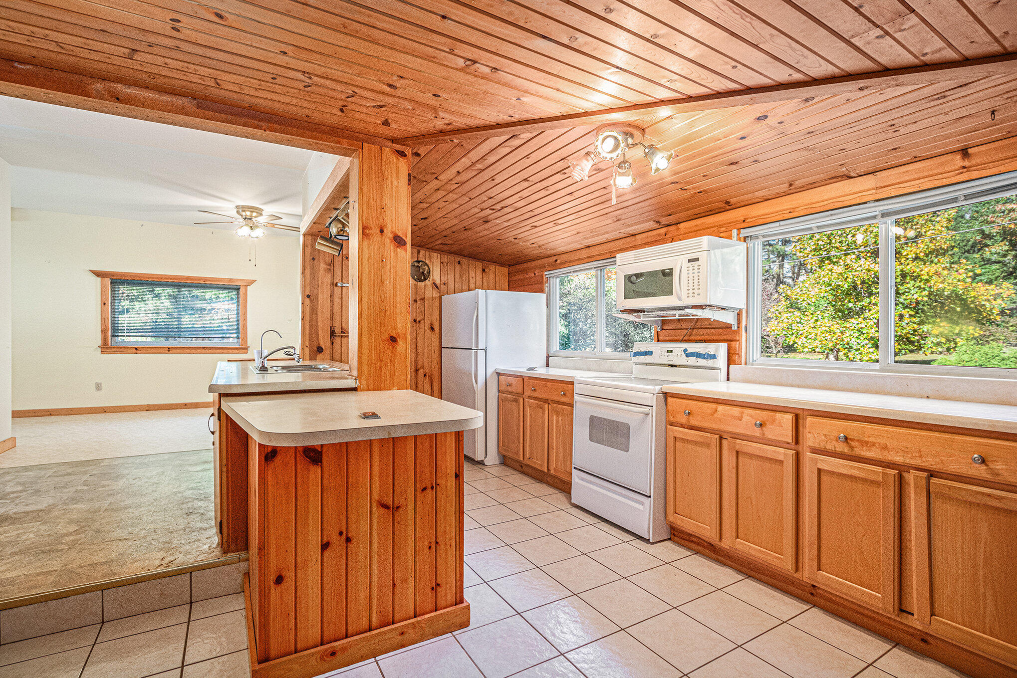 4426 E Tudor Road
