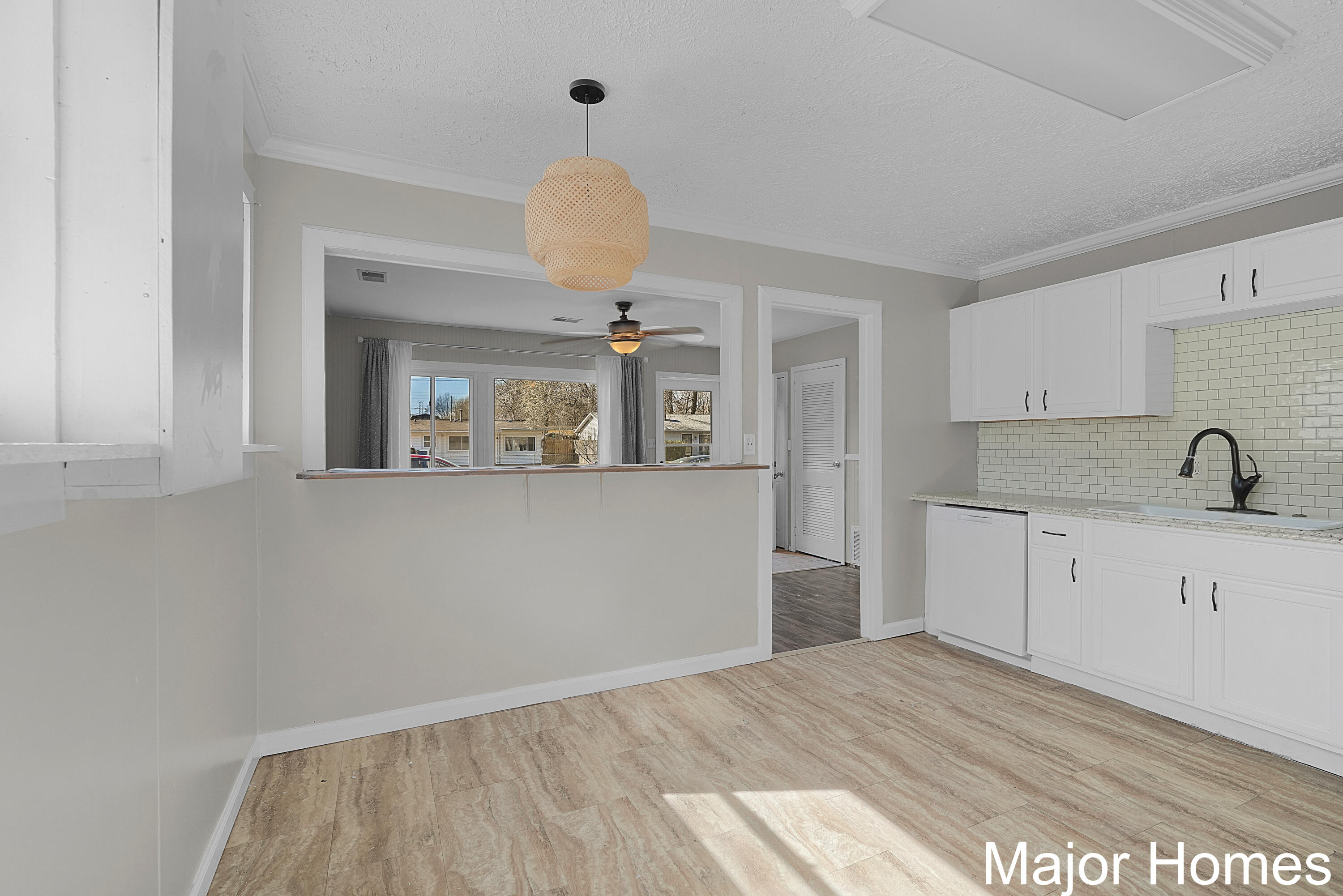 2346 Cimarron Drive