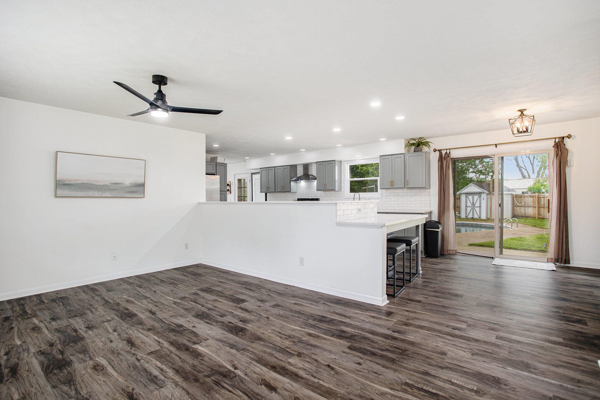 1246 Chalmers Drive