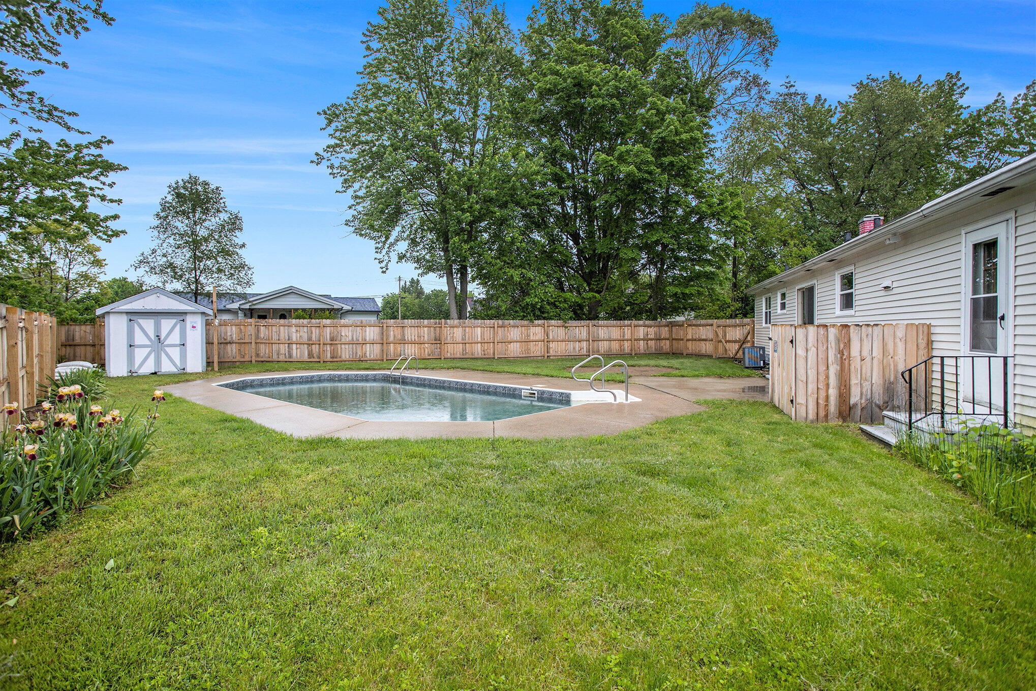 1246 Chalmers Drive