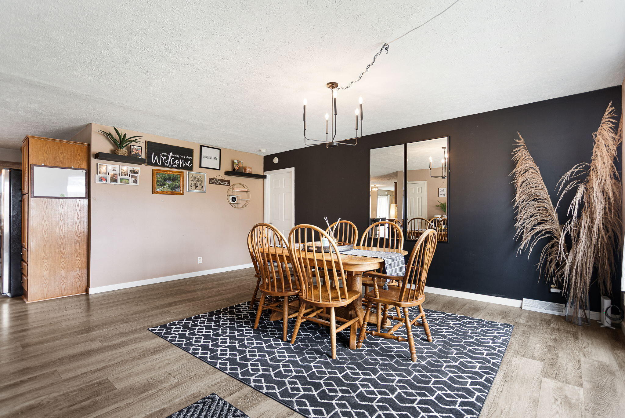 8908 County Road 215