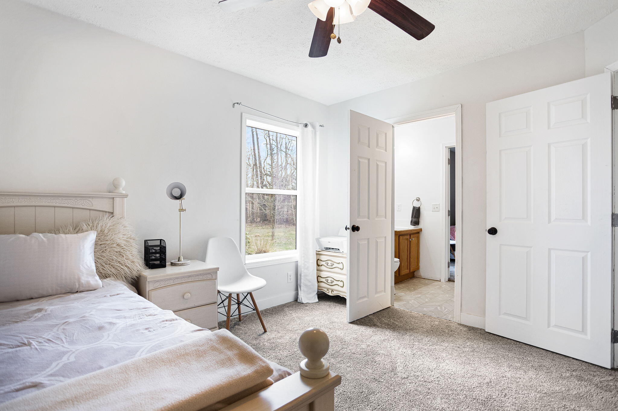 8908 County Road 215