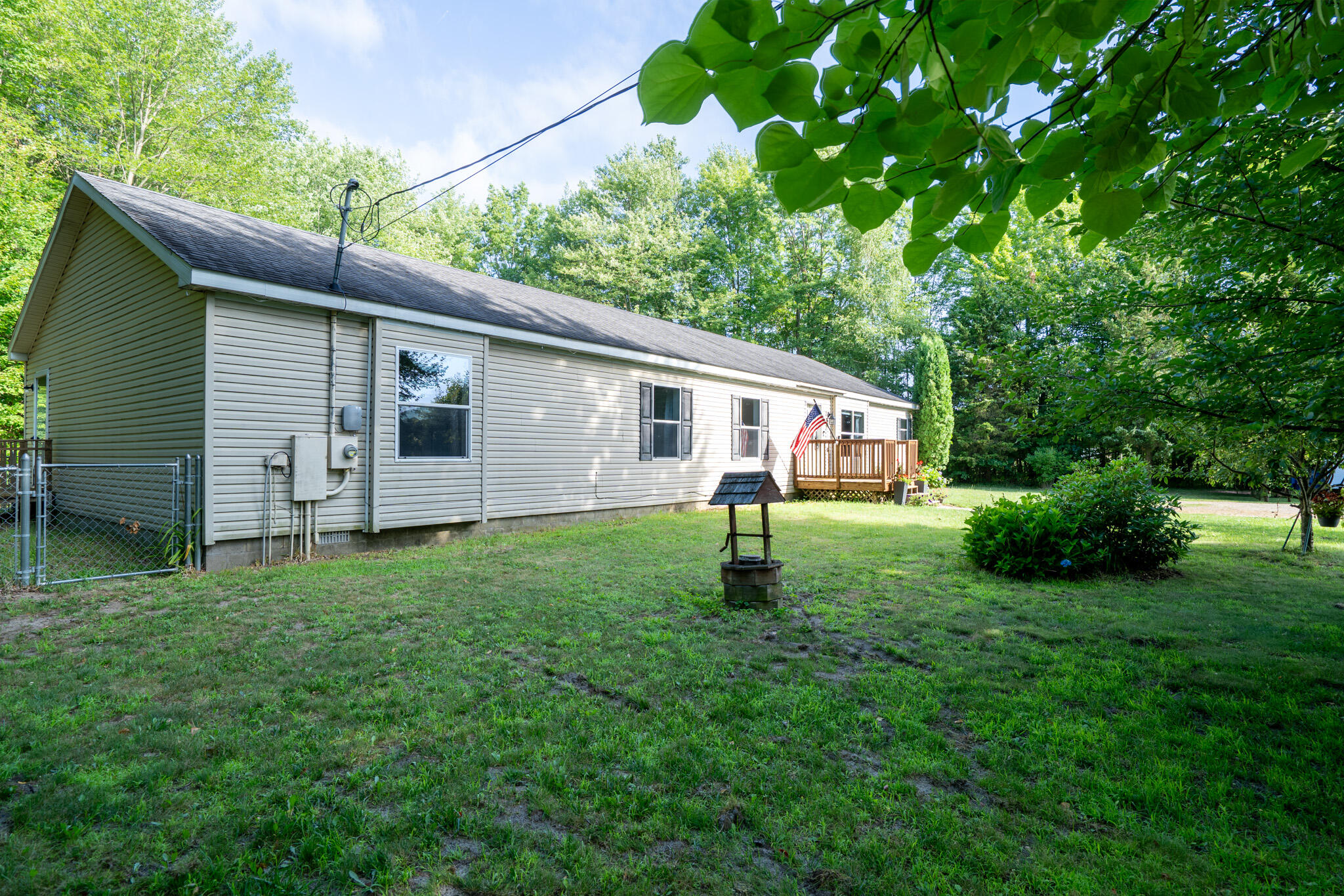 8908 County Road 215