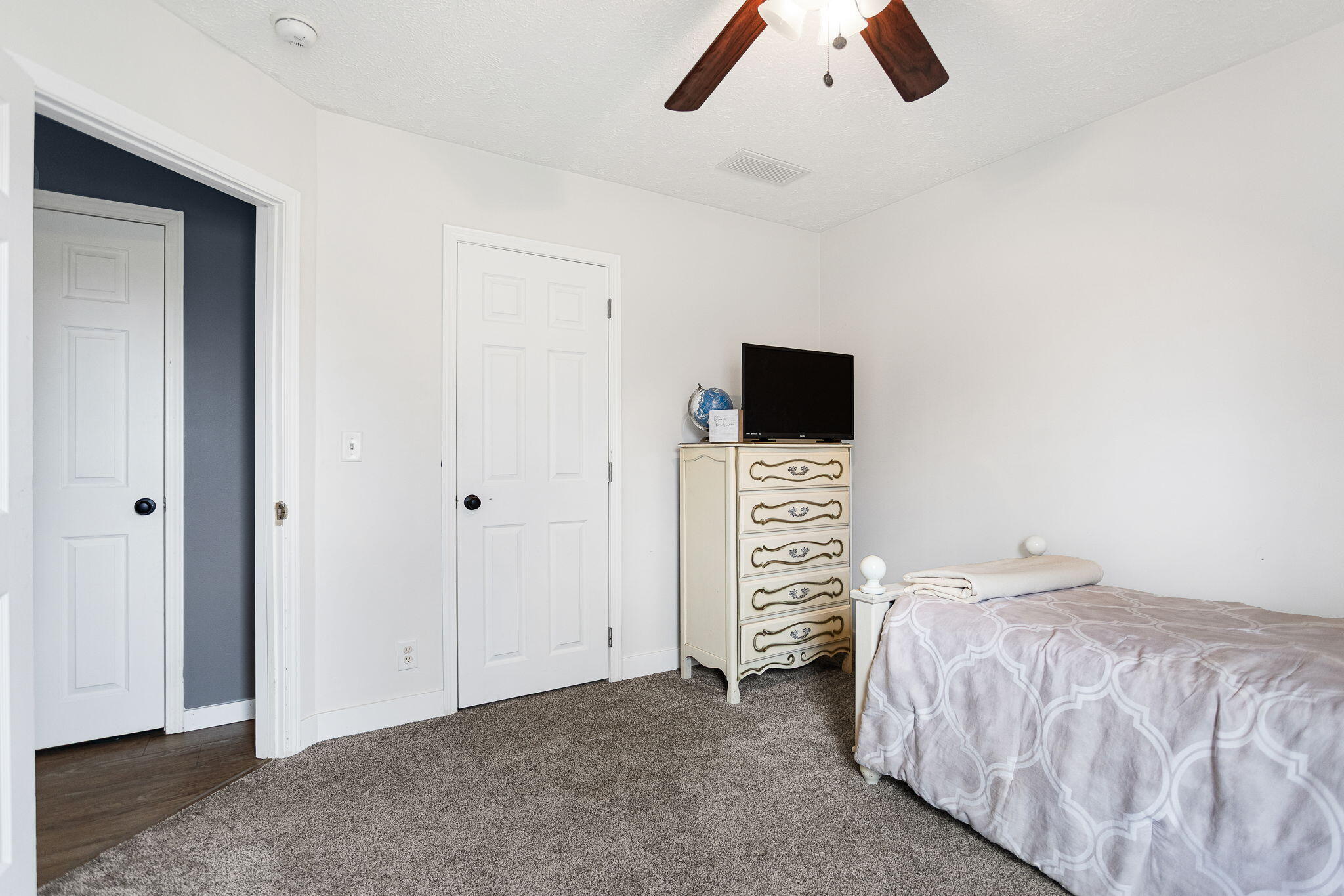 8908 County Road 215