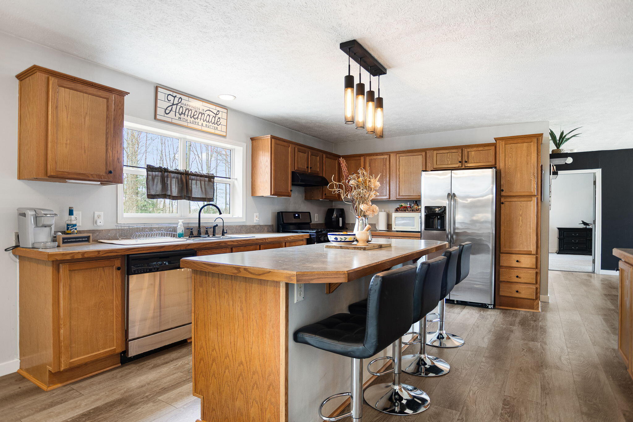 8908 County Road 215