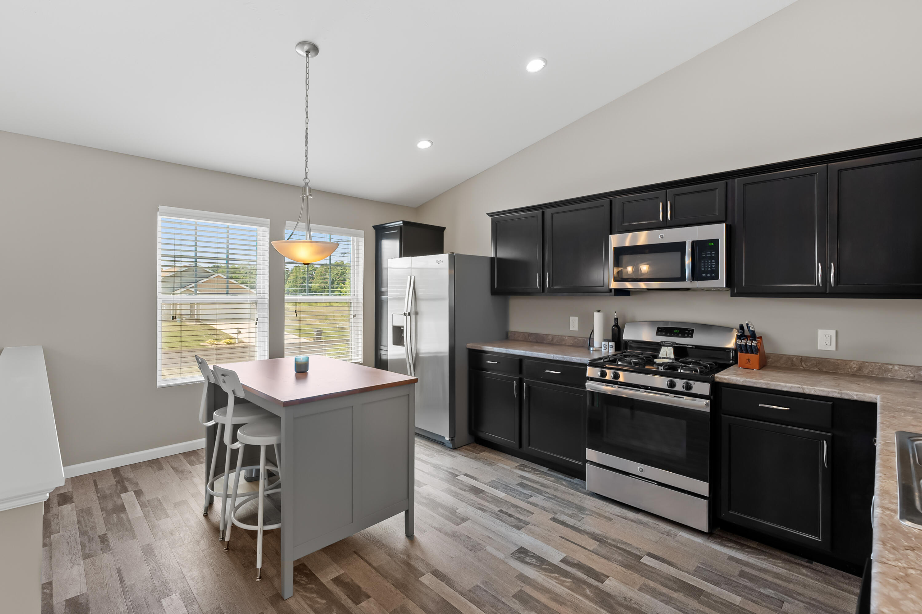 4250 Country Meadows Drive