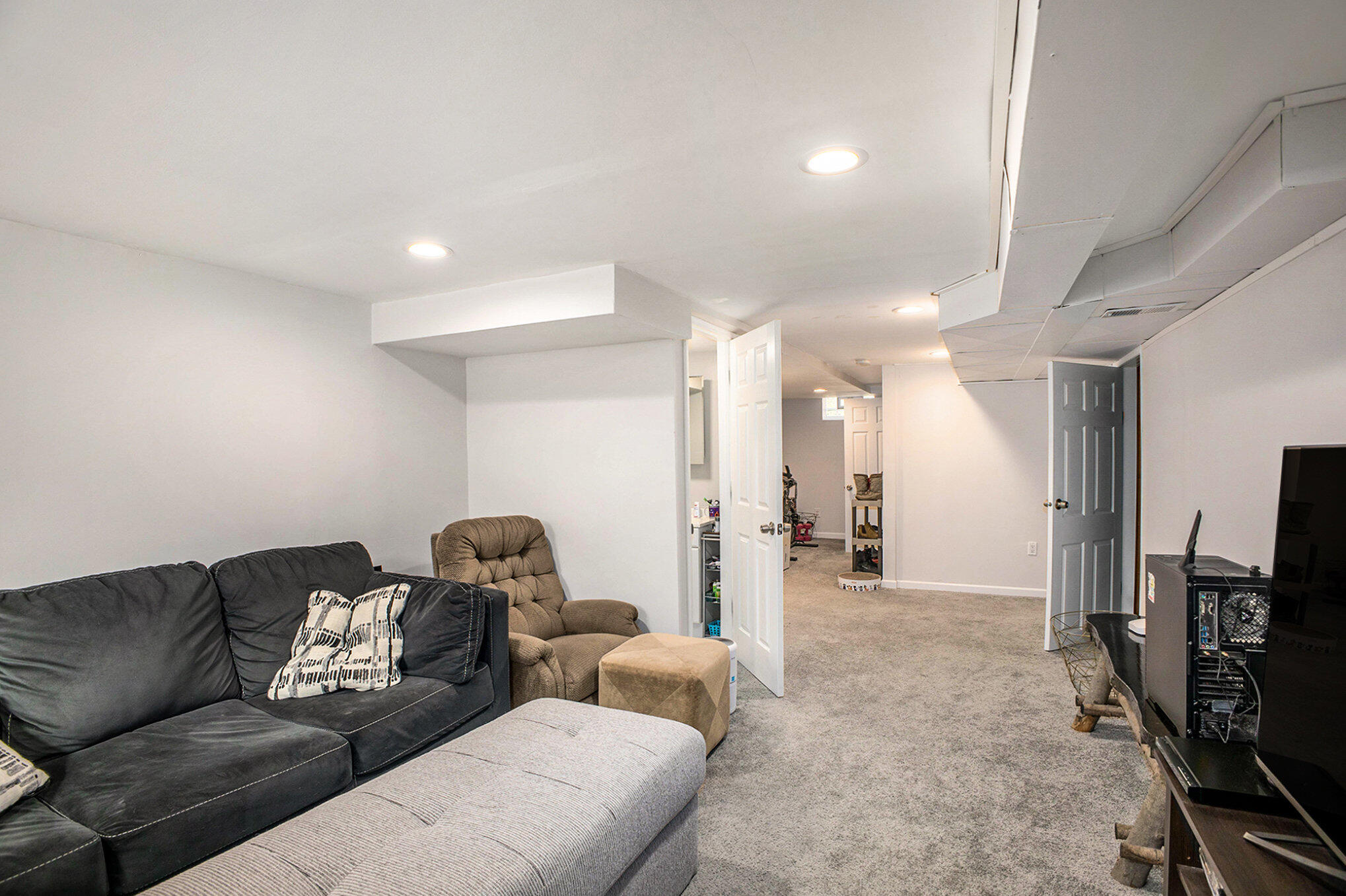 2316 Barstow Road
