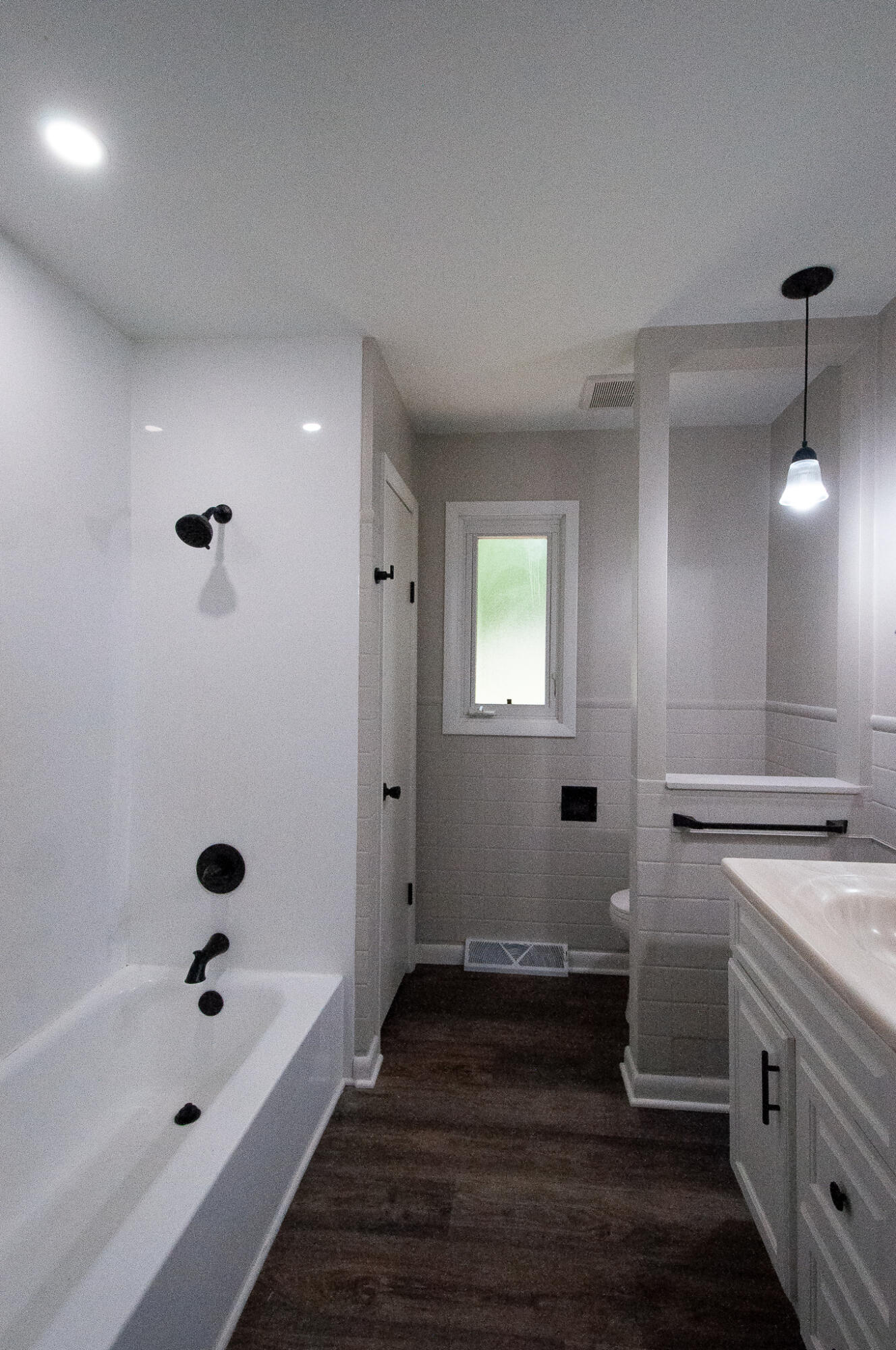 15494 Coon Hollow Road