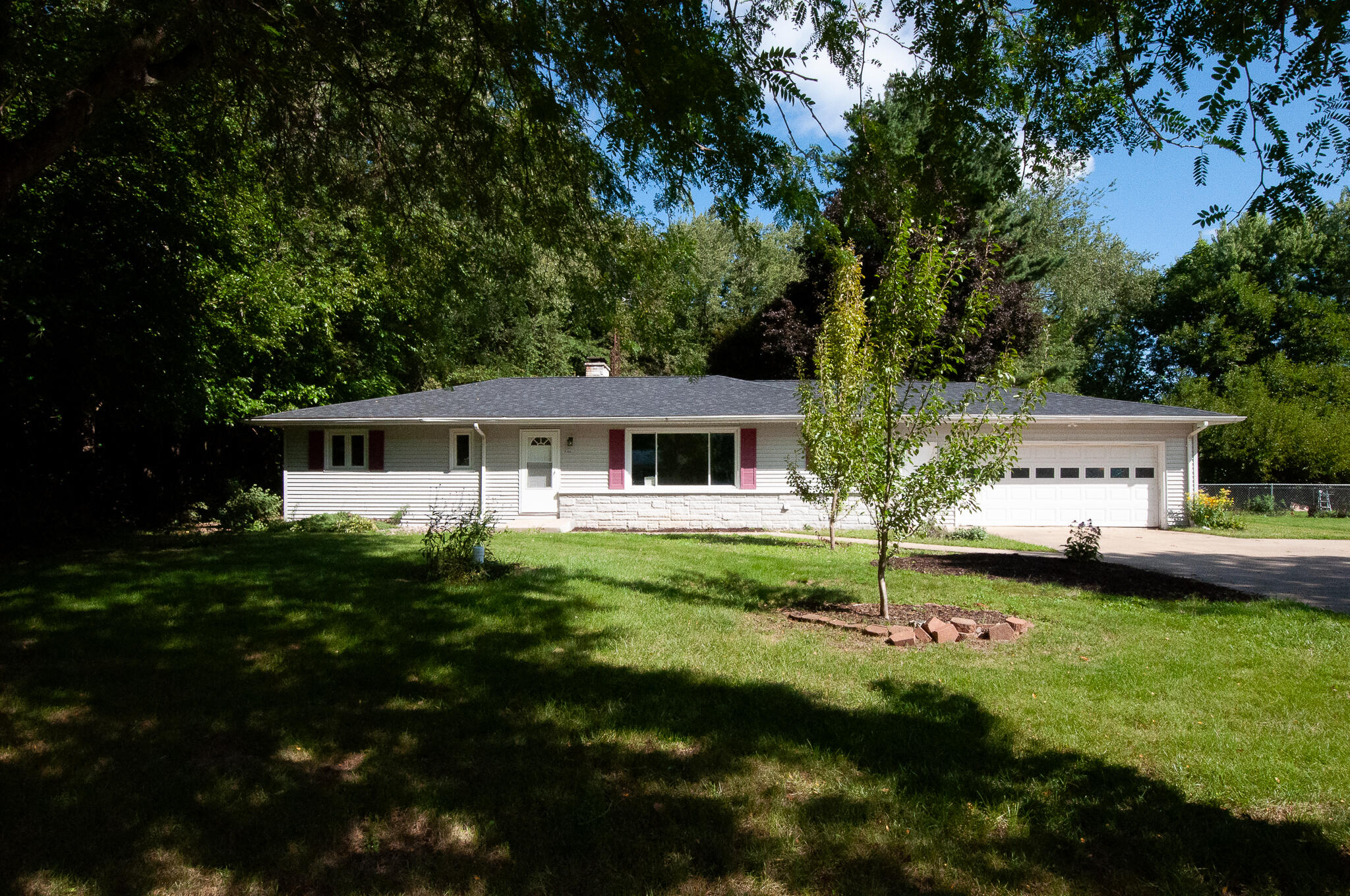 15494 Coon Hollow Road