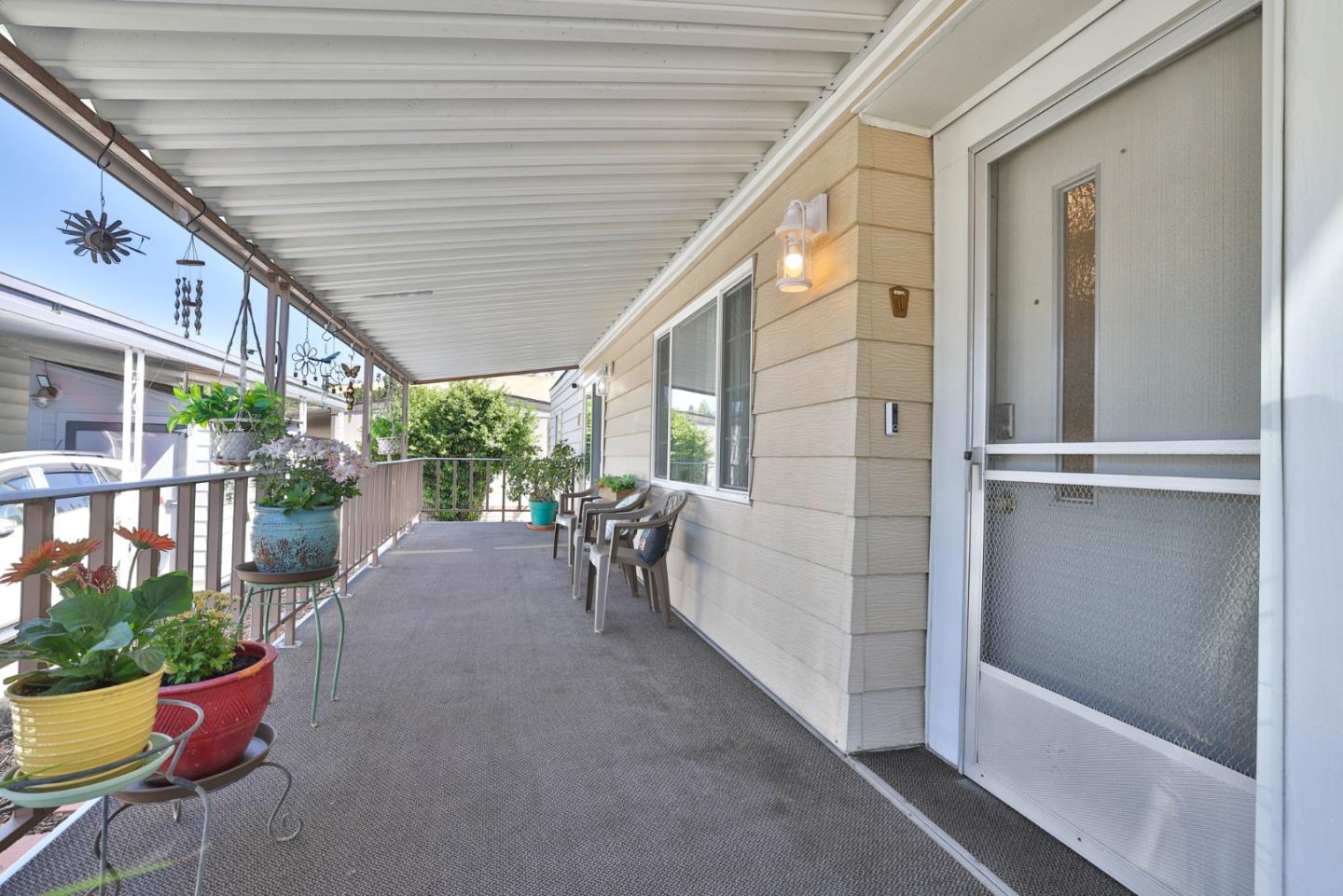 123 Mountain Springs Drive Unit: 123