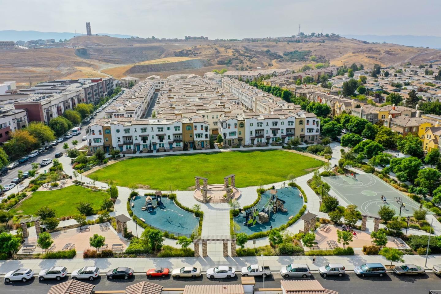 2786 Ferrara Circle
